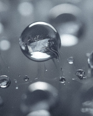 Natural Perfume Alchemy: 5 Ways Organic Alcohol Elevates Artisanal Fragrances