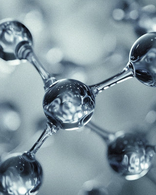 The Science of Longevity: Why Niche Fragrance and Natural Perfume Last Differently on Your Skin