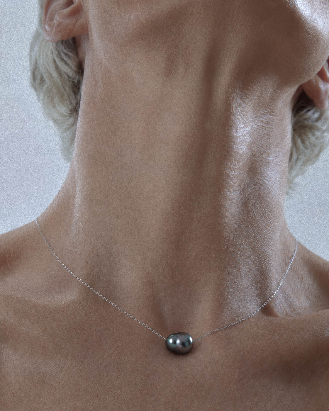 Why Does Perfume Smell Different on You? What Skin Chemistry Really Does